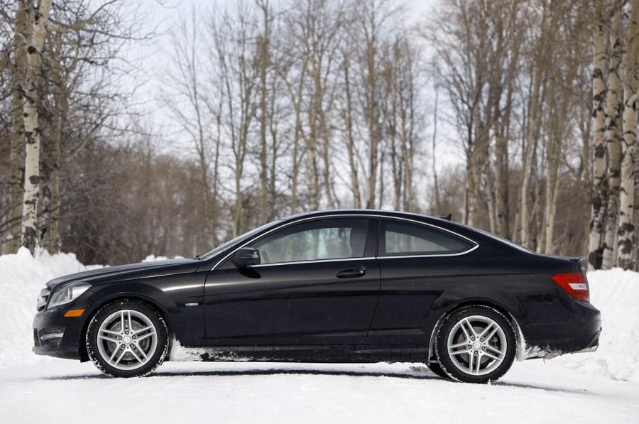  Mercedes-Benz C350 4Matic 2012 года  (фото 7 из 29)